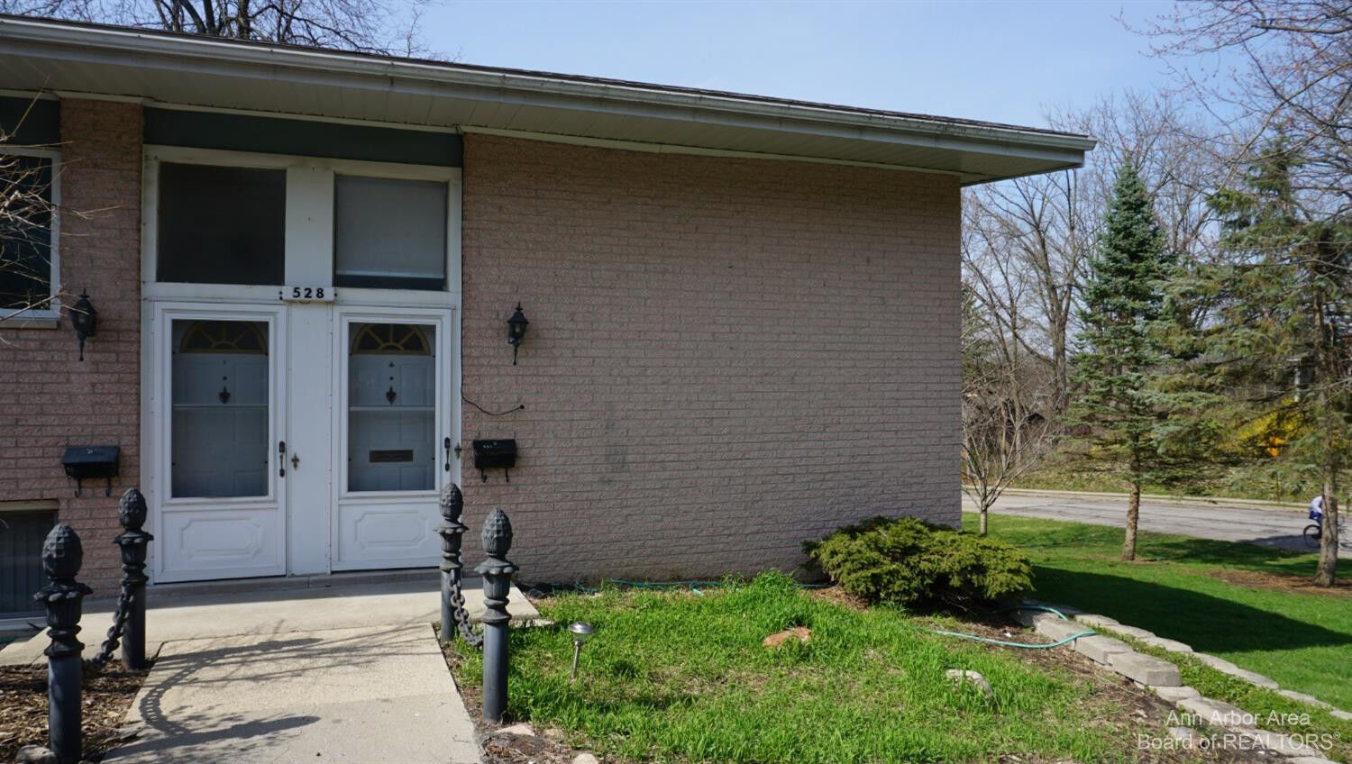 Property Photo: 528 Virginia MI 48103