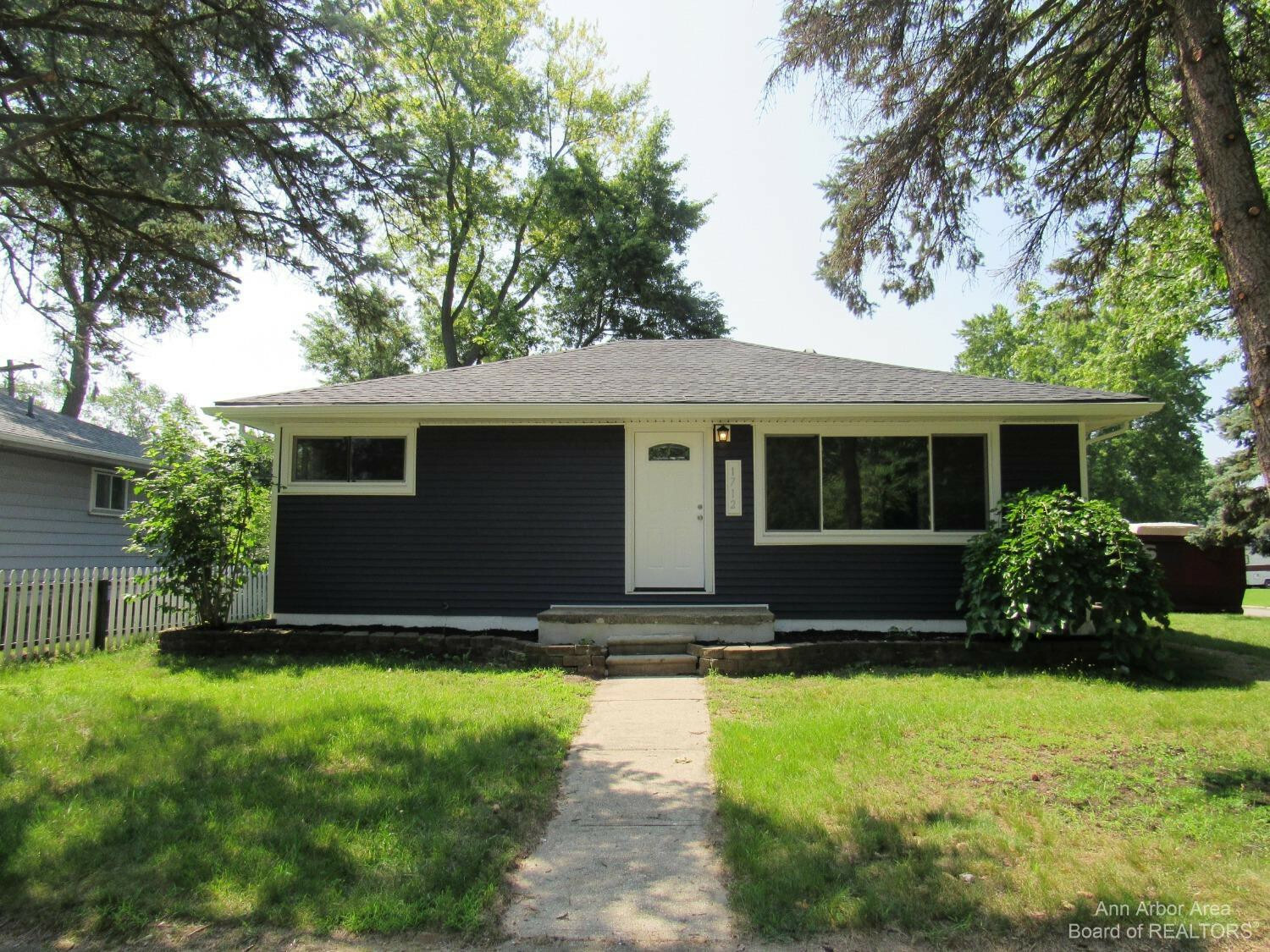 Property Photo:  1712 Russell Street  MI 48198 