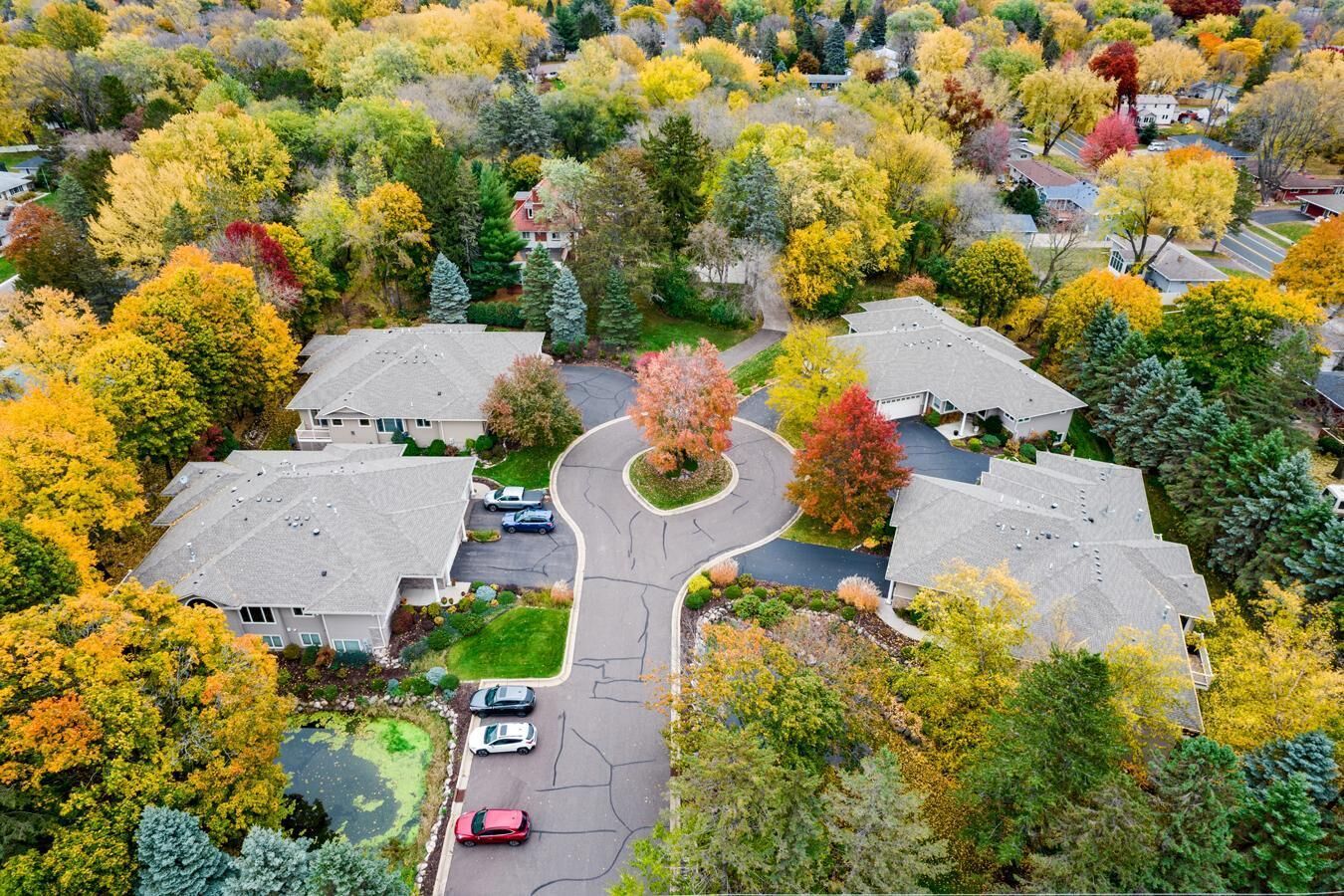 Property Photo:  2513 Skyblue Court  MN 55110 