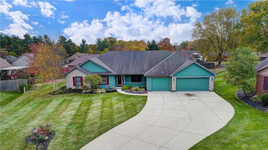 Property Photo: 552 Rhondavu Court OH 45068