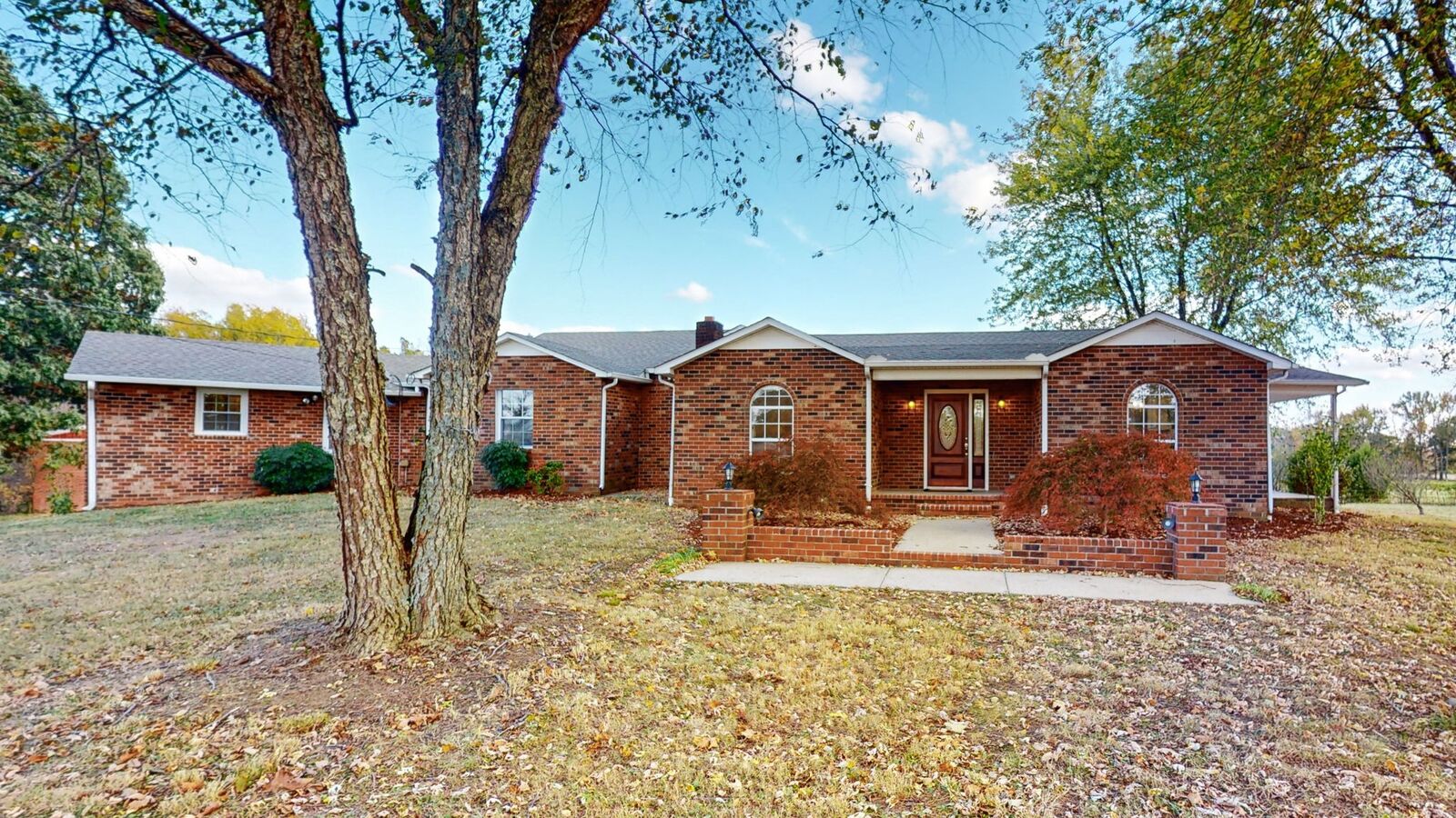 Property Photo: 194 Old Camargo Rd TN 37334