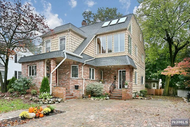 Property Photo:  15 Orchard Avenue  NJ 07630 