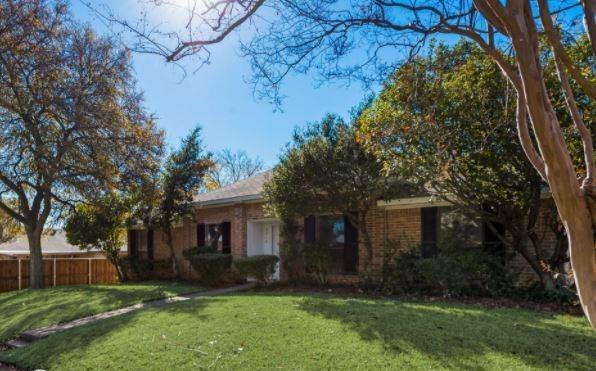 Property Photo:  3710 Bellaire Drive  TX 75040 