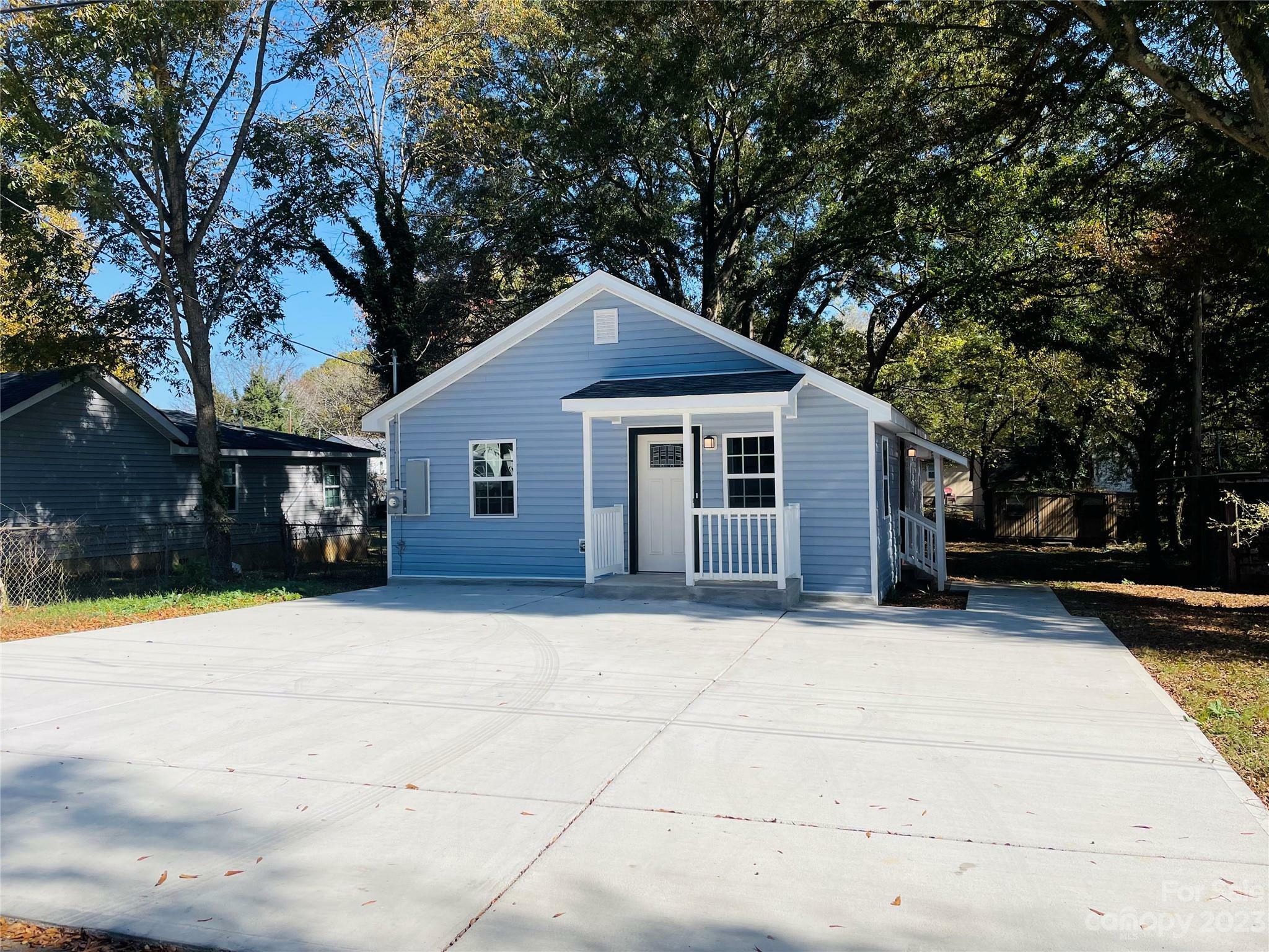 Property Photo: 4408 S Falls Street NC 28056