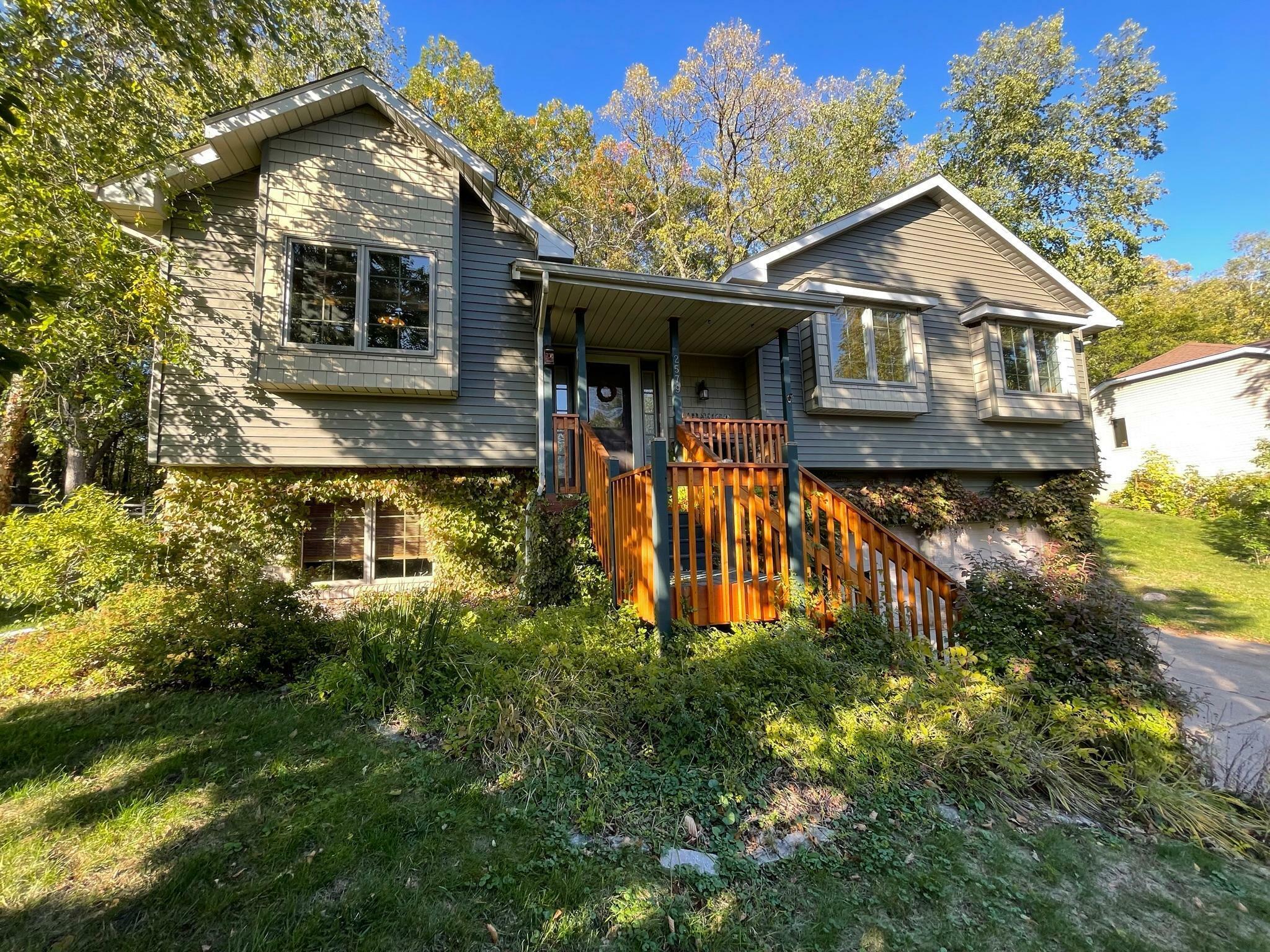 Property Photo:  2579 Schaller Drive E  MN 55119 