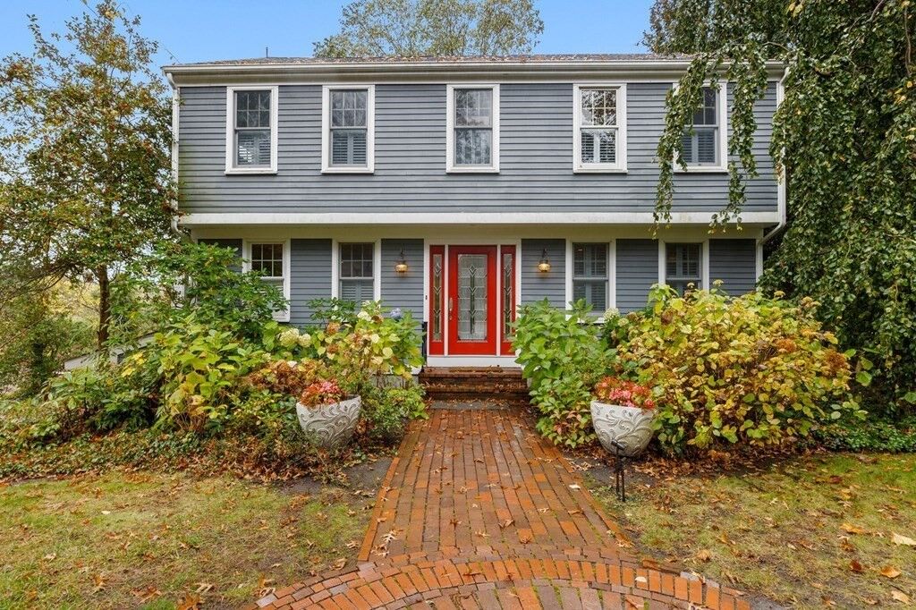 Property Photo: 31 Candlewood Drive MA 02066