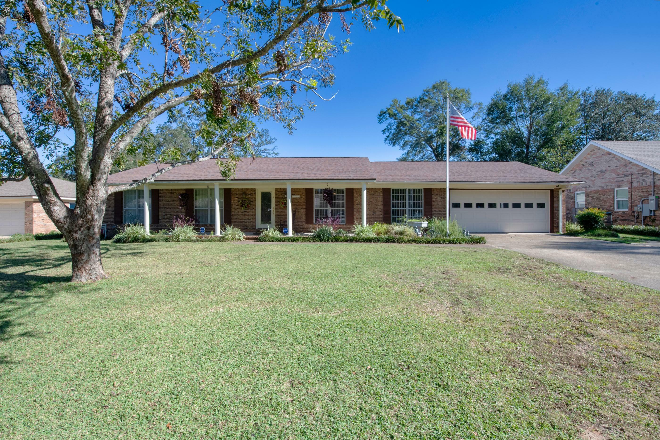 Property Photo:  8238 Lyric Drive  FL 32514 