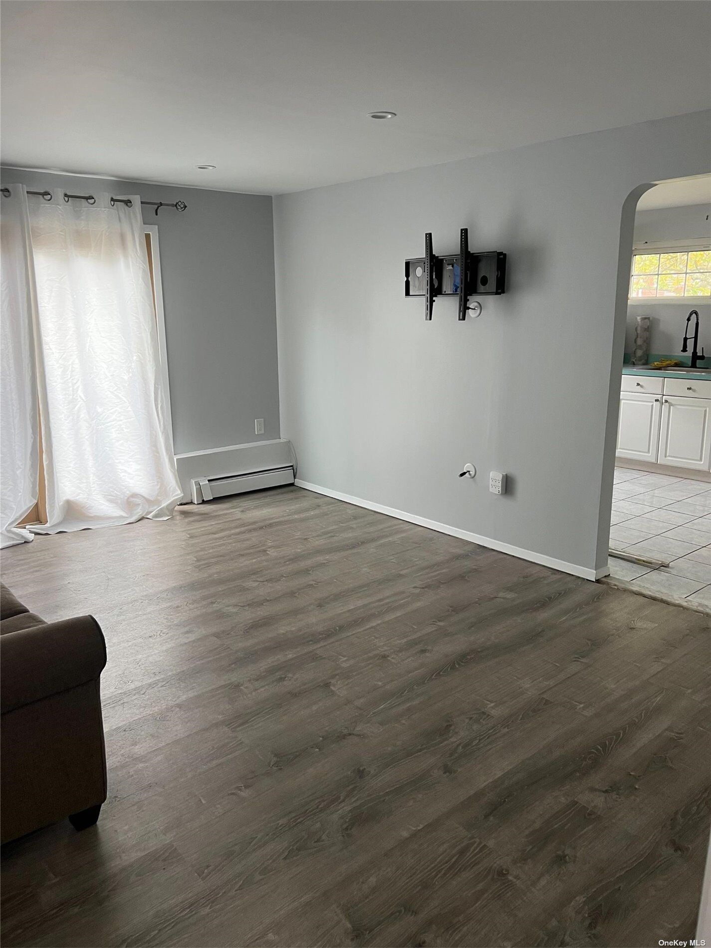 Property Photo:  541 S 5th Street  NY 11757 
