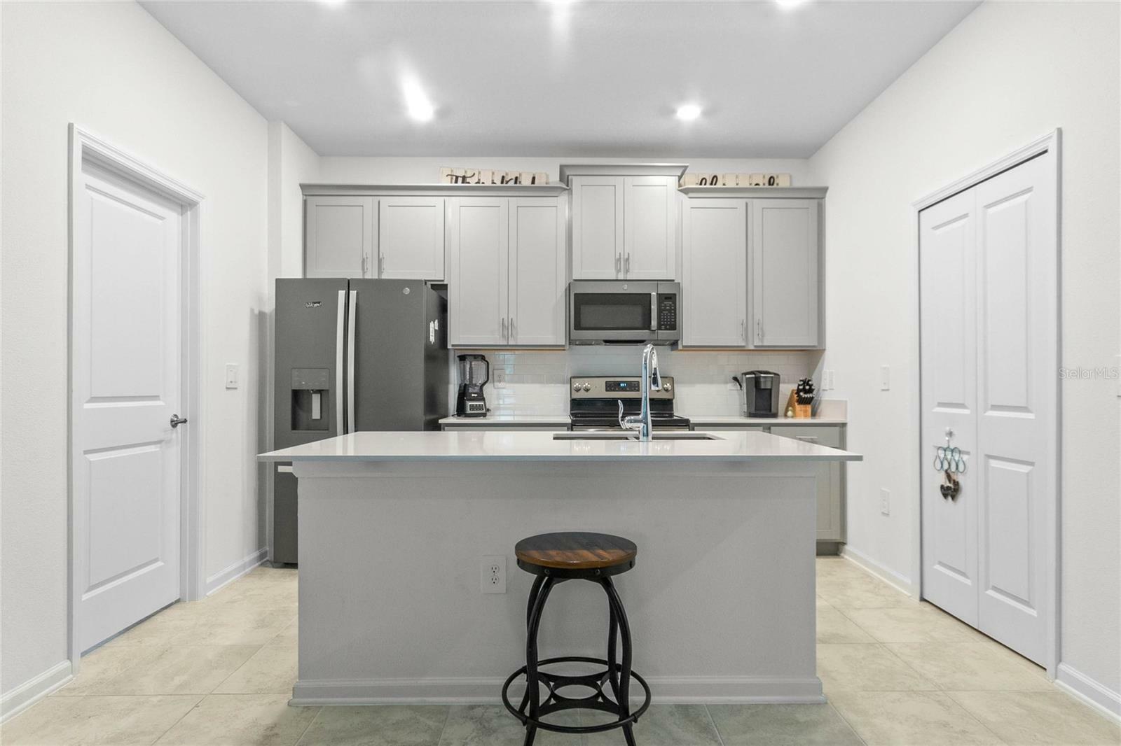 Property Photo: 1880 Tohoqua Boulevard FL 34744