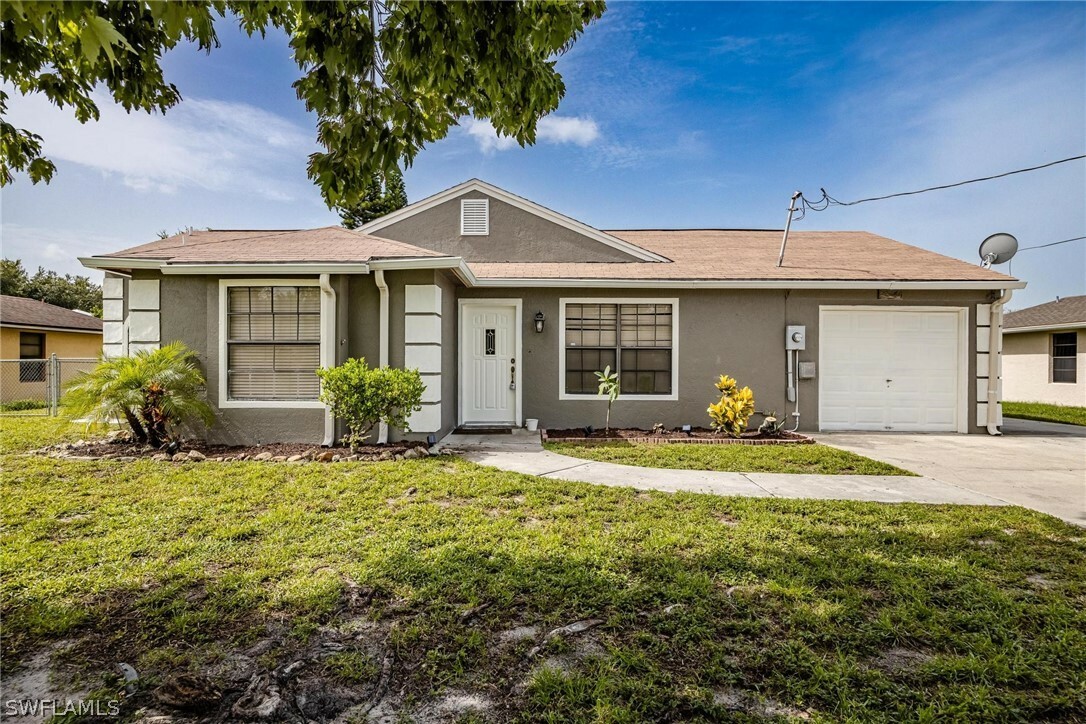 Property Photo:  2811 6th Street W  FL 33971 