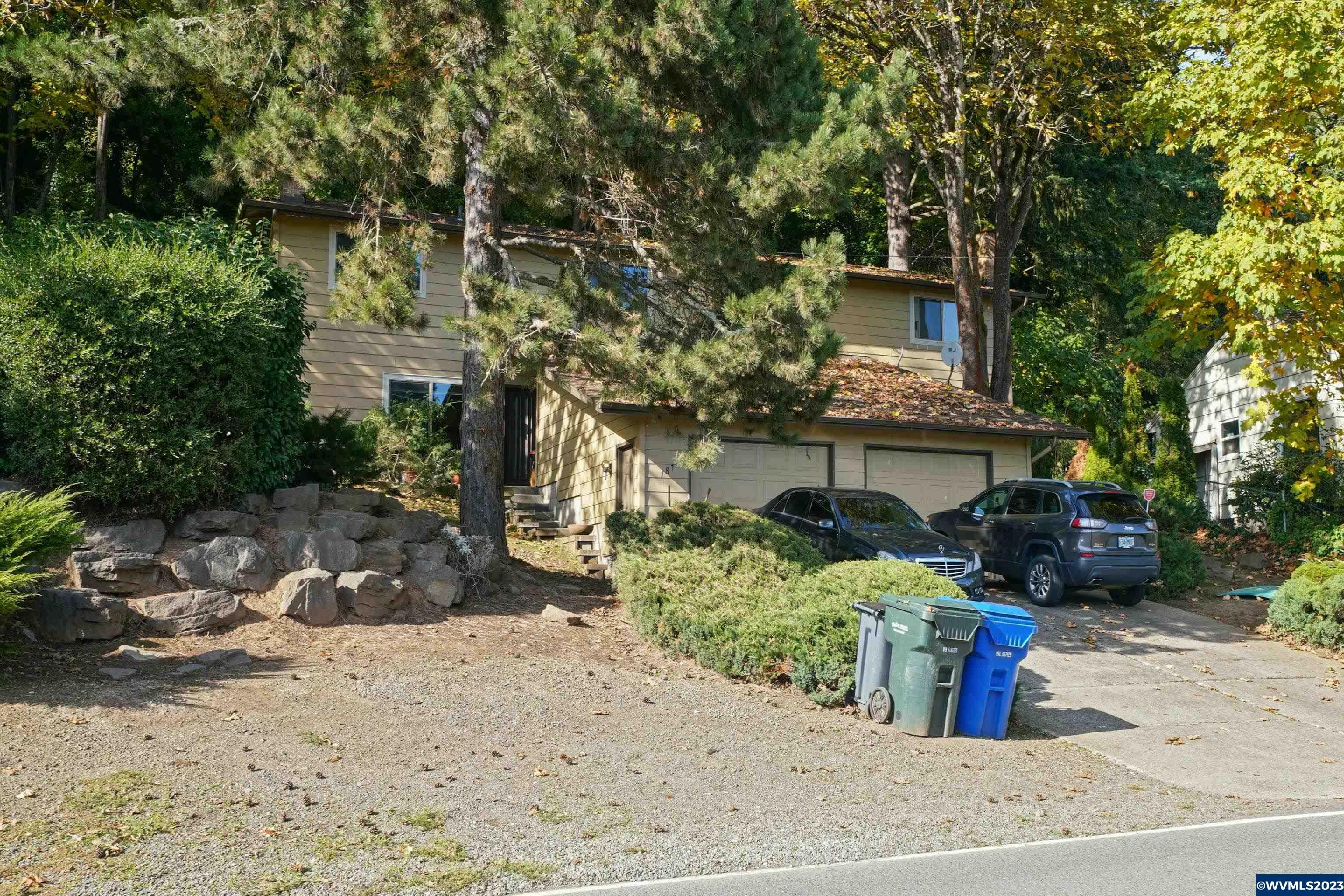 Property Photo:  187  Stoneway (-189) Dr NW  OR 97304 
