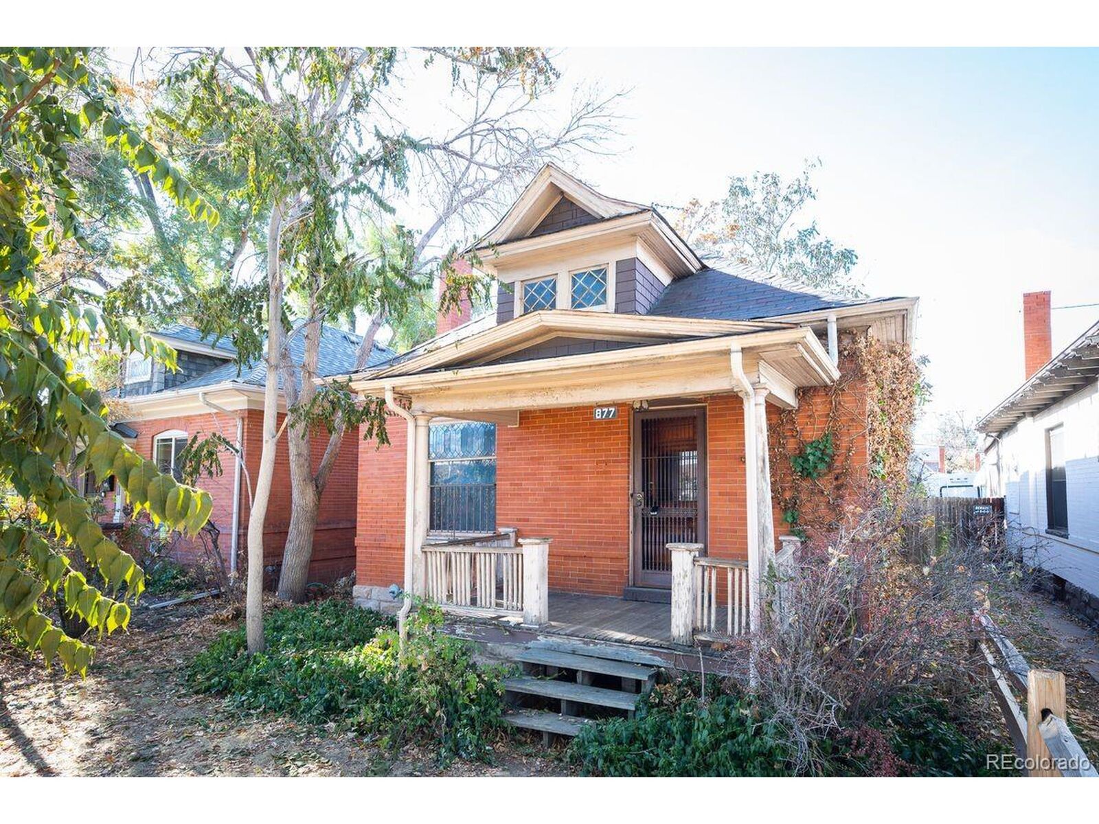 Property Photo: 877 S Grant St CO 80209