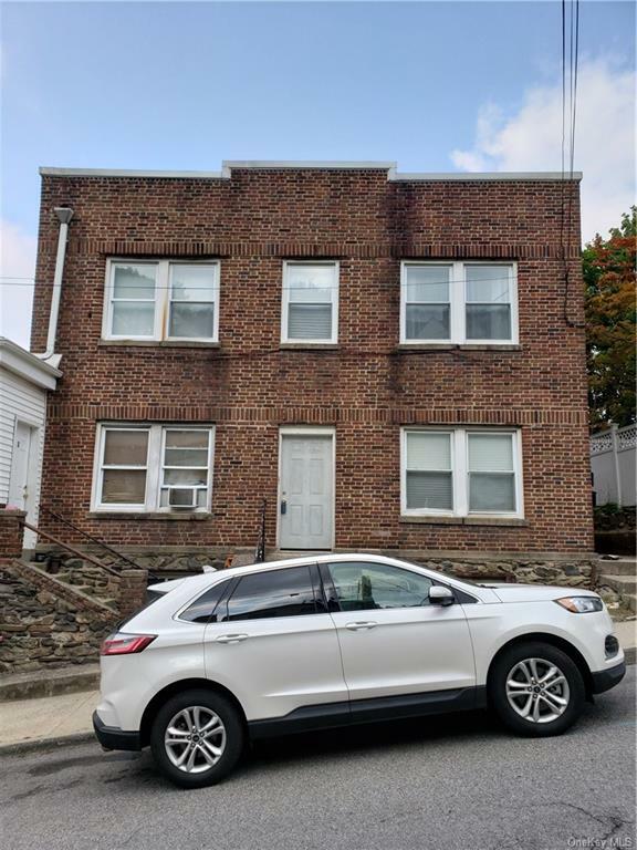 Property Photo: 3 White Street 2A NY 10591