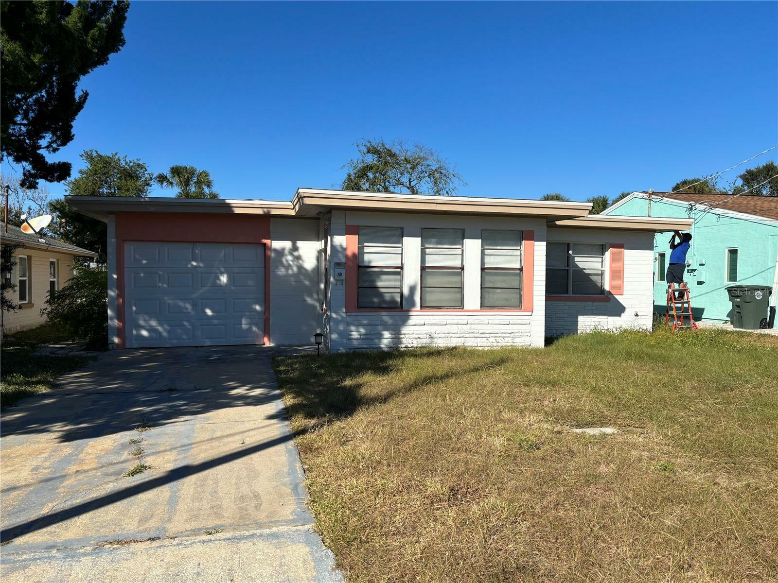 319 Golf Boulevard  Daytona Beach FL 32118 photo