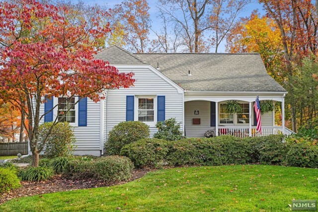 Property Photo:  184 Beechwood Drive  NJ 07470 