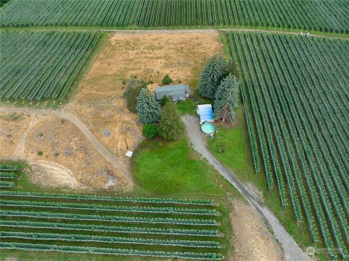 Property Photo:  41 Painted Rocks Drive  WA 98908 