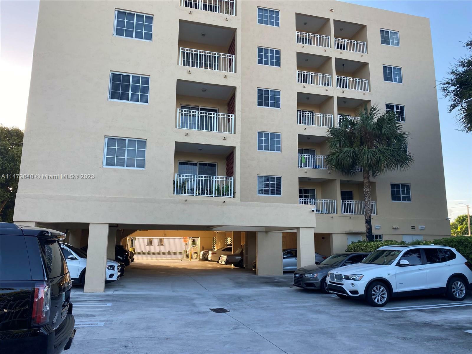 Property Photo:  601 SW 37th Ave 304  FL 33135 