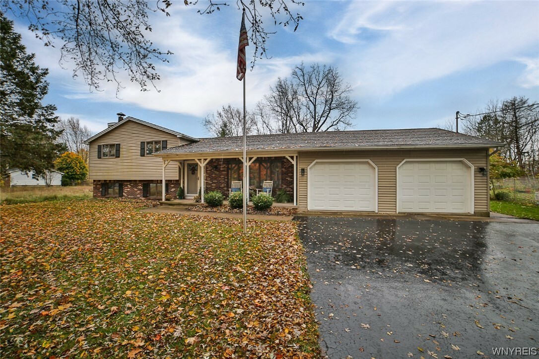 Property Photo: 6966 Old Akron Road NY 14094