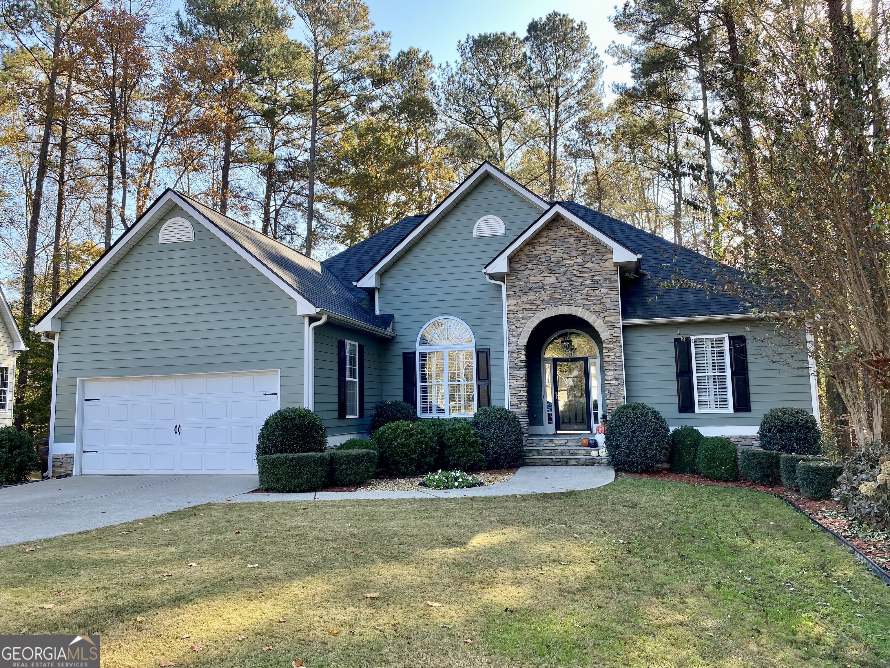 Property Photo: 58 Parklin Trail GA 30141