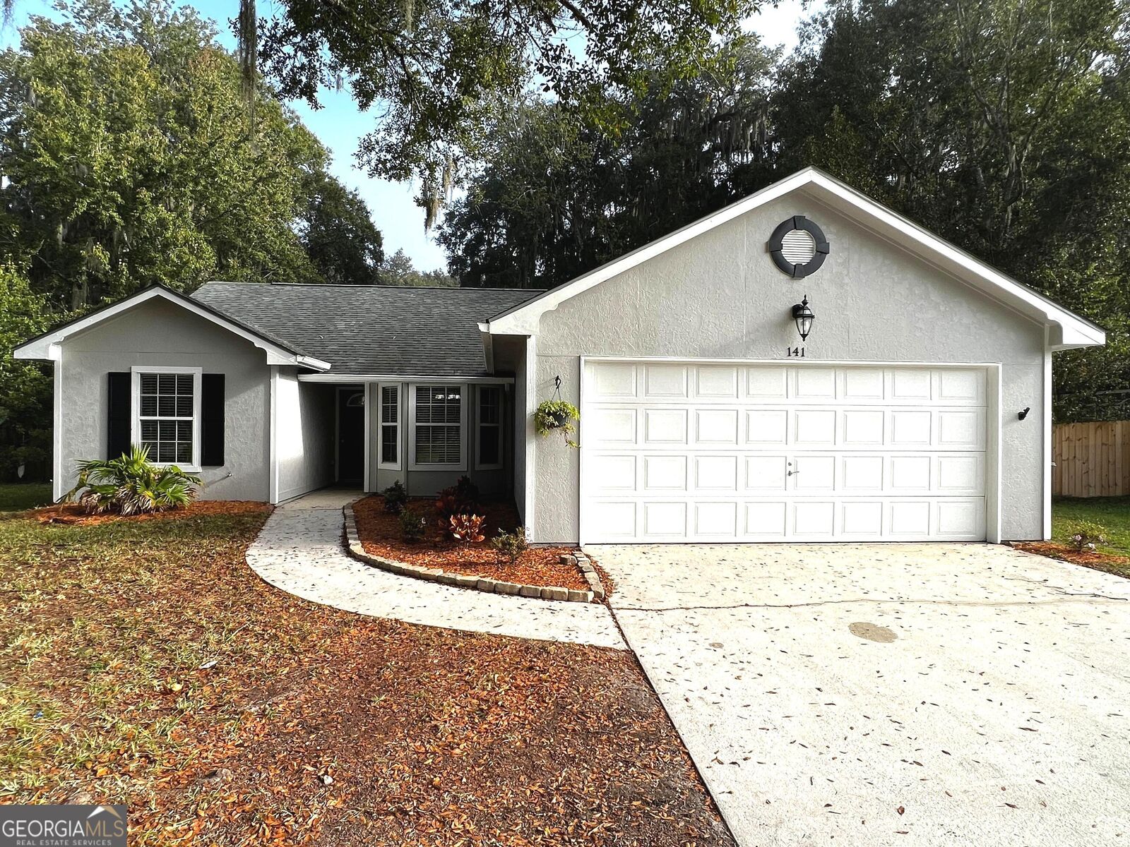 Property Photo:  141 Lakeside Drive  GA 31548 