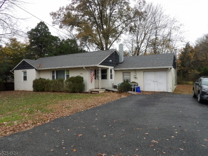 Property Photo:  150 Comly Rd  NJ 07035 