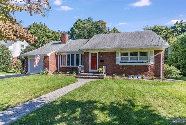 Property Photo:  161 Main Street  NJ 07452 
