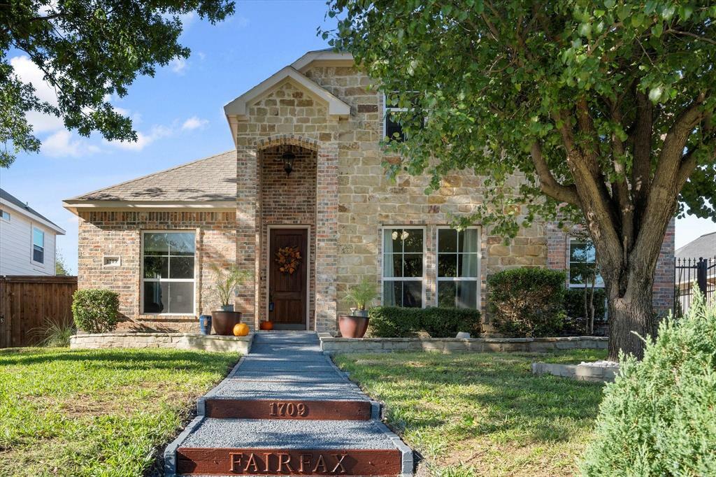 1709 Fairfax Drive  Mansfield TX 76063 photo