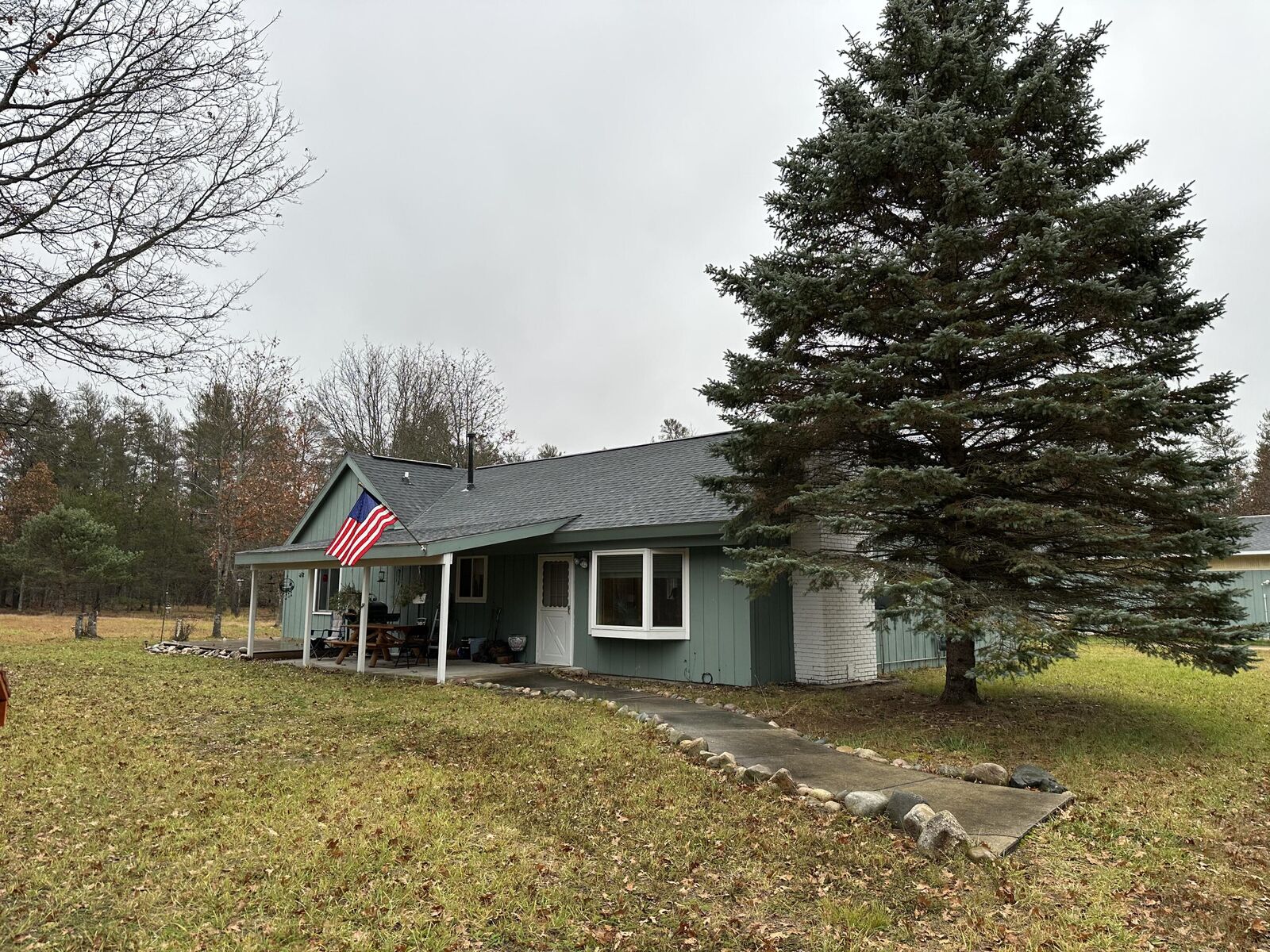 Property Photo: 6045 Roby Lane MI 49738