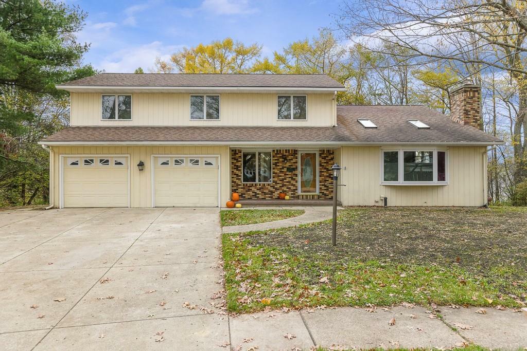 Property Photo:  302 Greenhurst Drive  PA 16509 