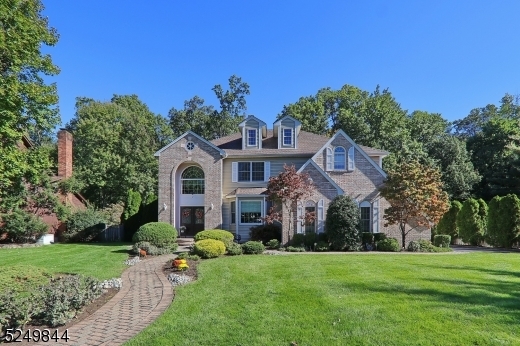 Property Photo:  15 Azalea Trl  NJ 07090 