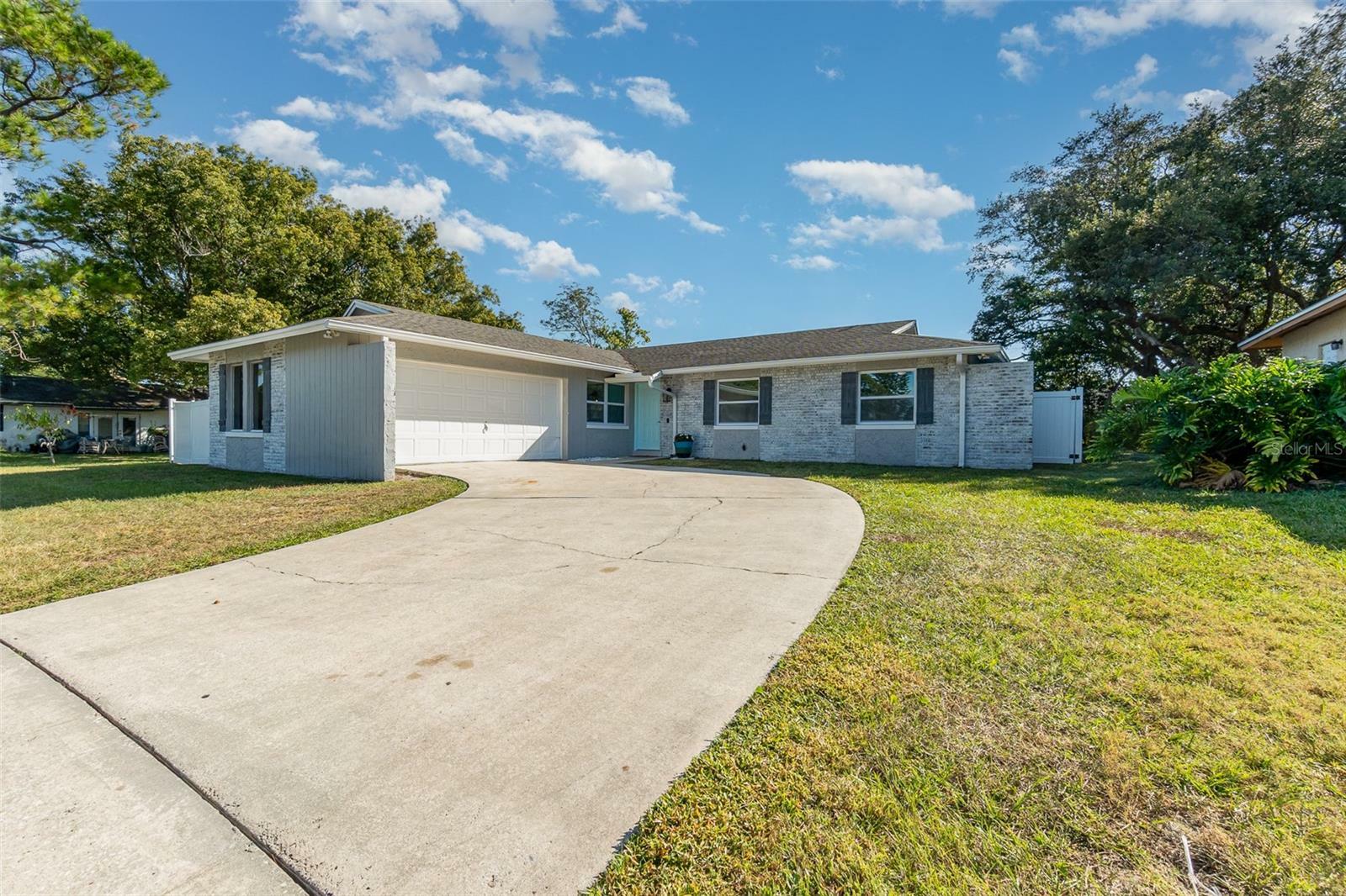 Property Photo:  671 Wren Drive  FL 32707 