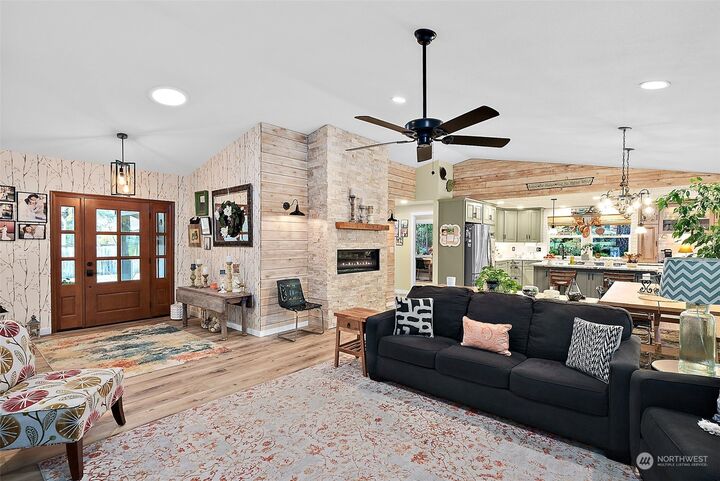 Property Photo: 13910 91st Avenue NW WA 98329