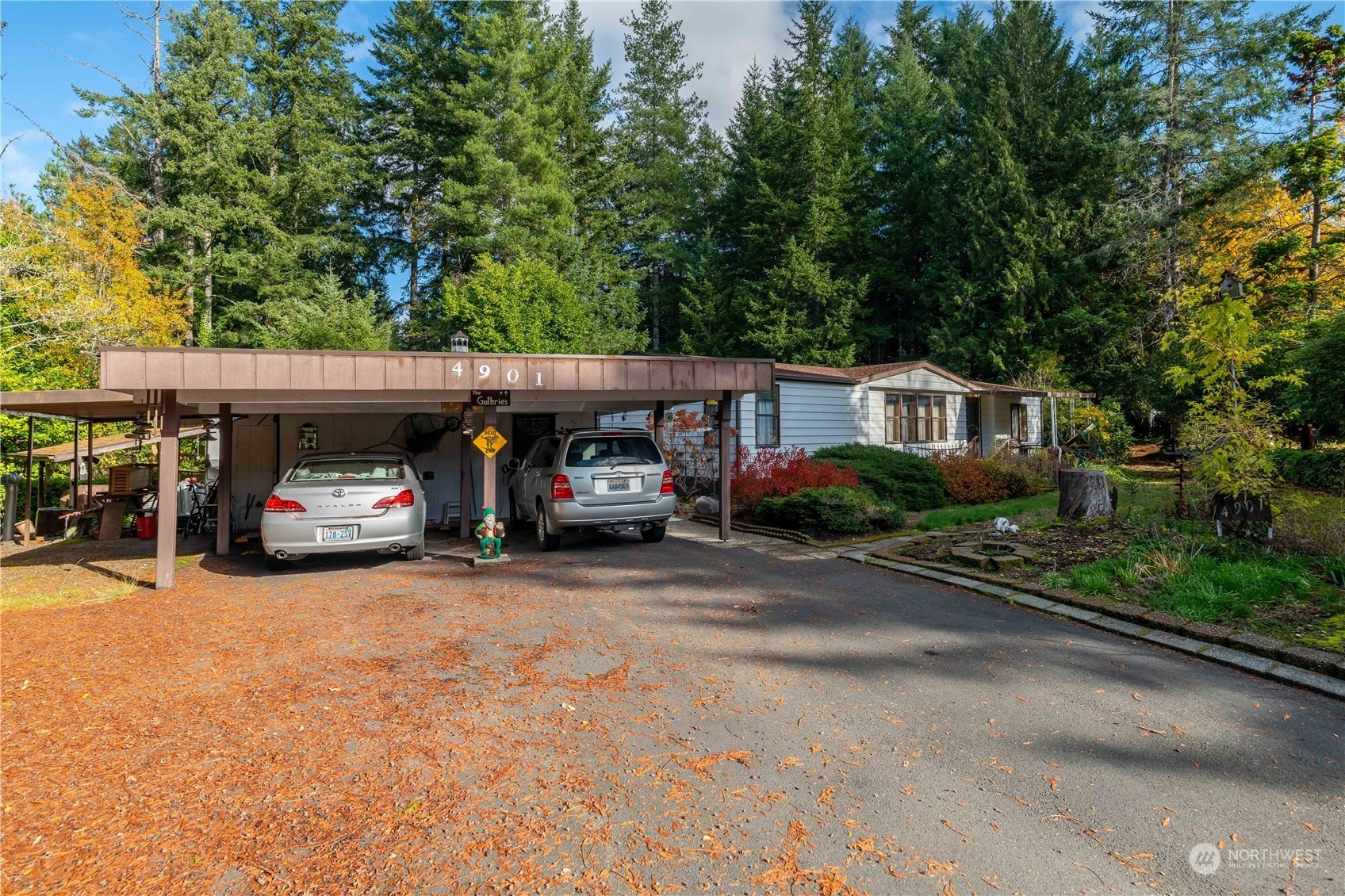 Property Photo:  4901 Barbara Lane SE  WA 98359 