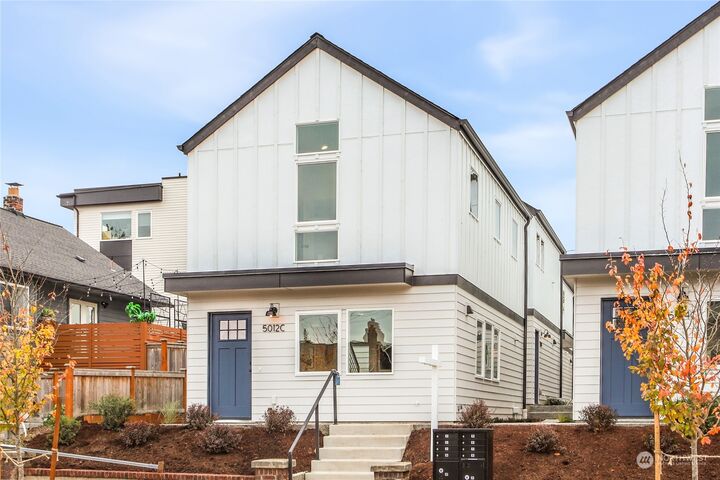 5012 42nd Avenue SW  Seattle WA 98136 photo