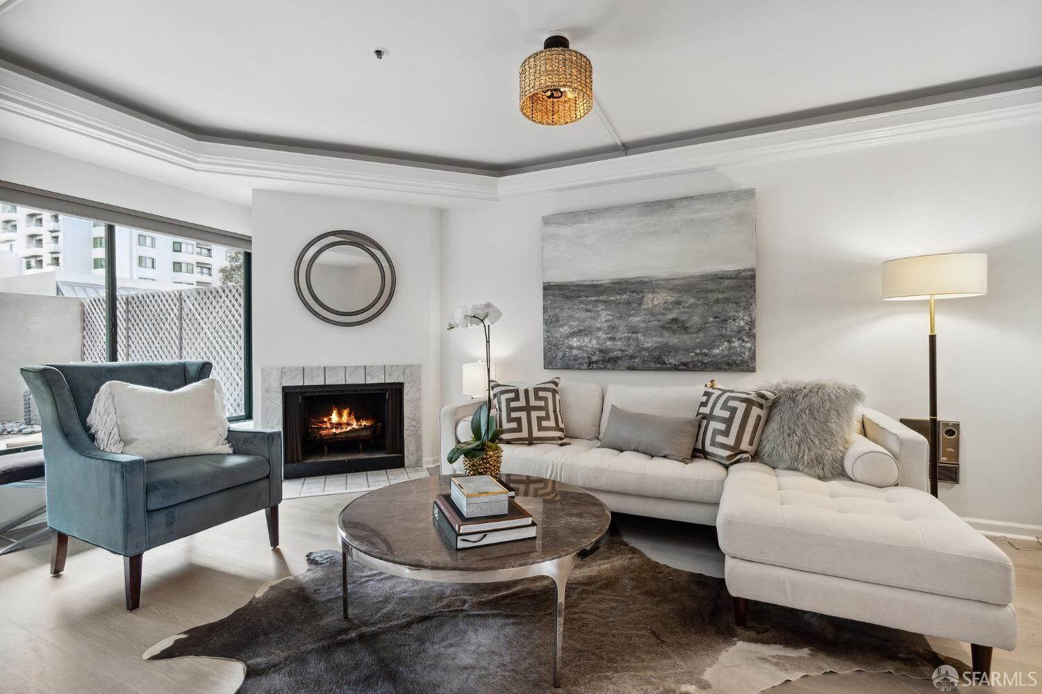 Property Photo:  601 Van Ness Avenue 18  CA 94102