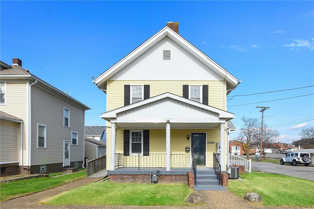 Property Photo:  2200 McMinn Street  PA 15001 