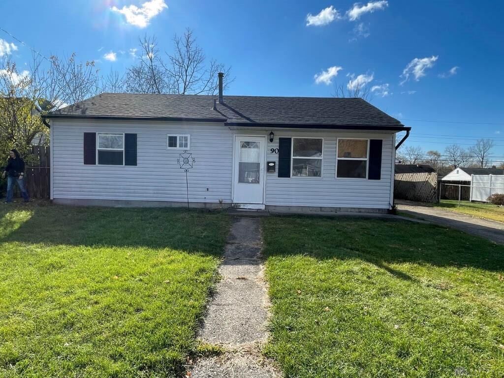 Property Photo: 90 Marchmont Drive OH 45324