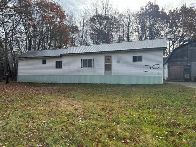 29 Henderson Lane  Milford ME 04461 photo