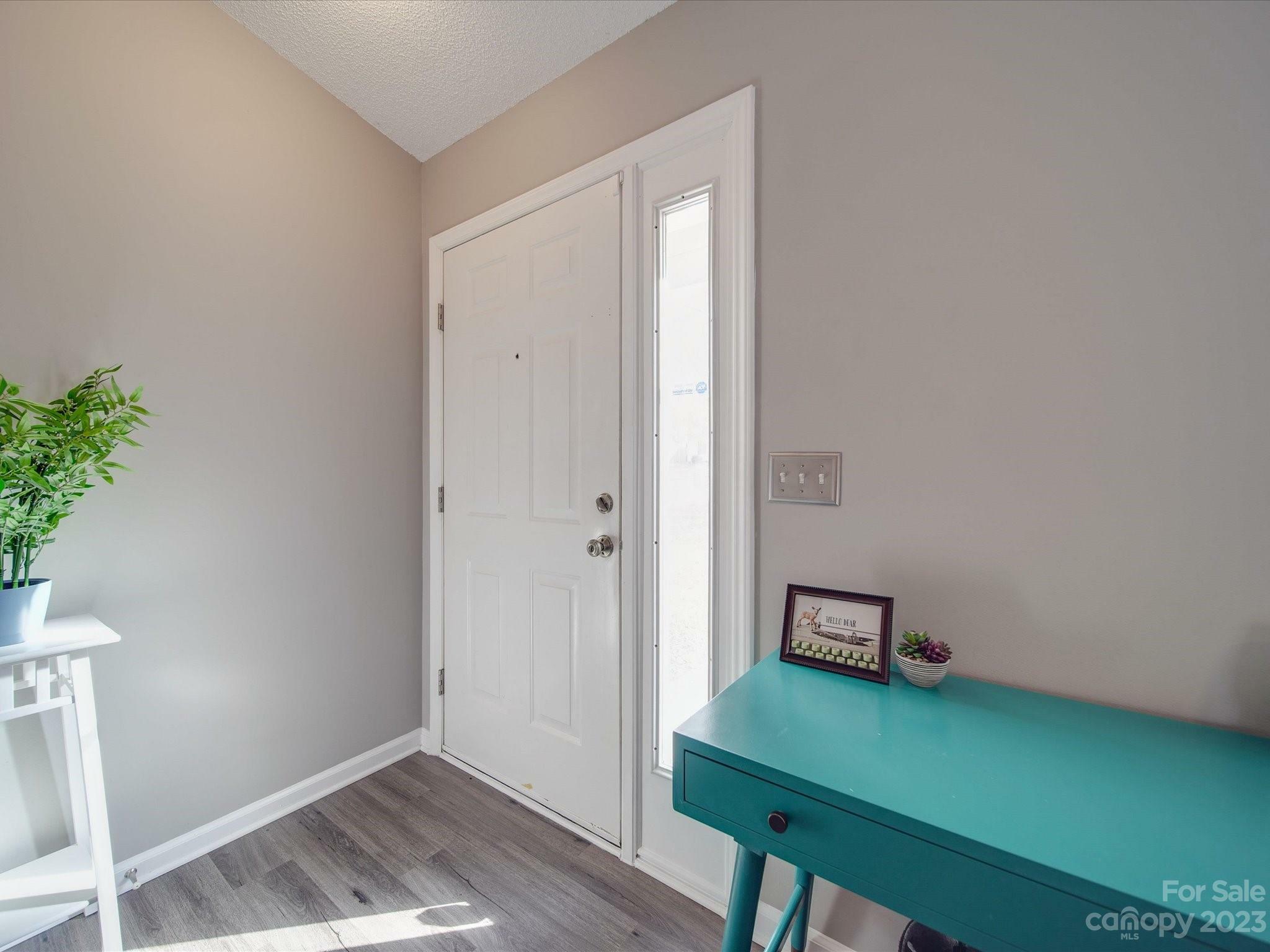 Property Photo: 903 Foxborough Road NC 28213