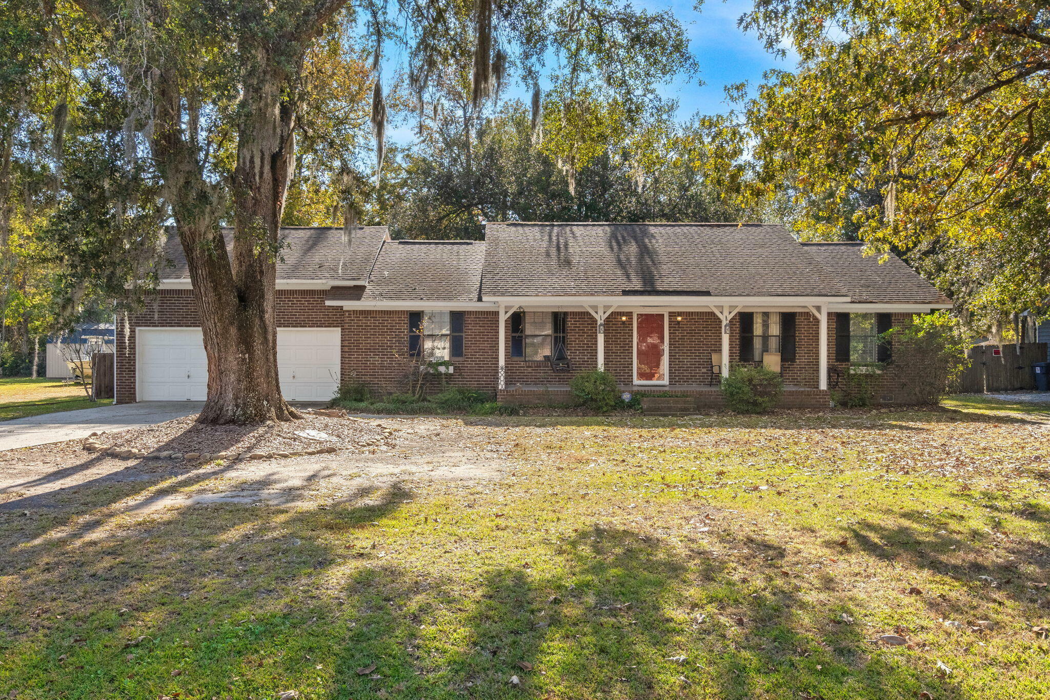 Property Photo:  1210 Edward Drive  SC 29461 