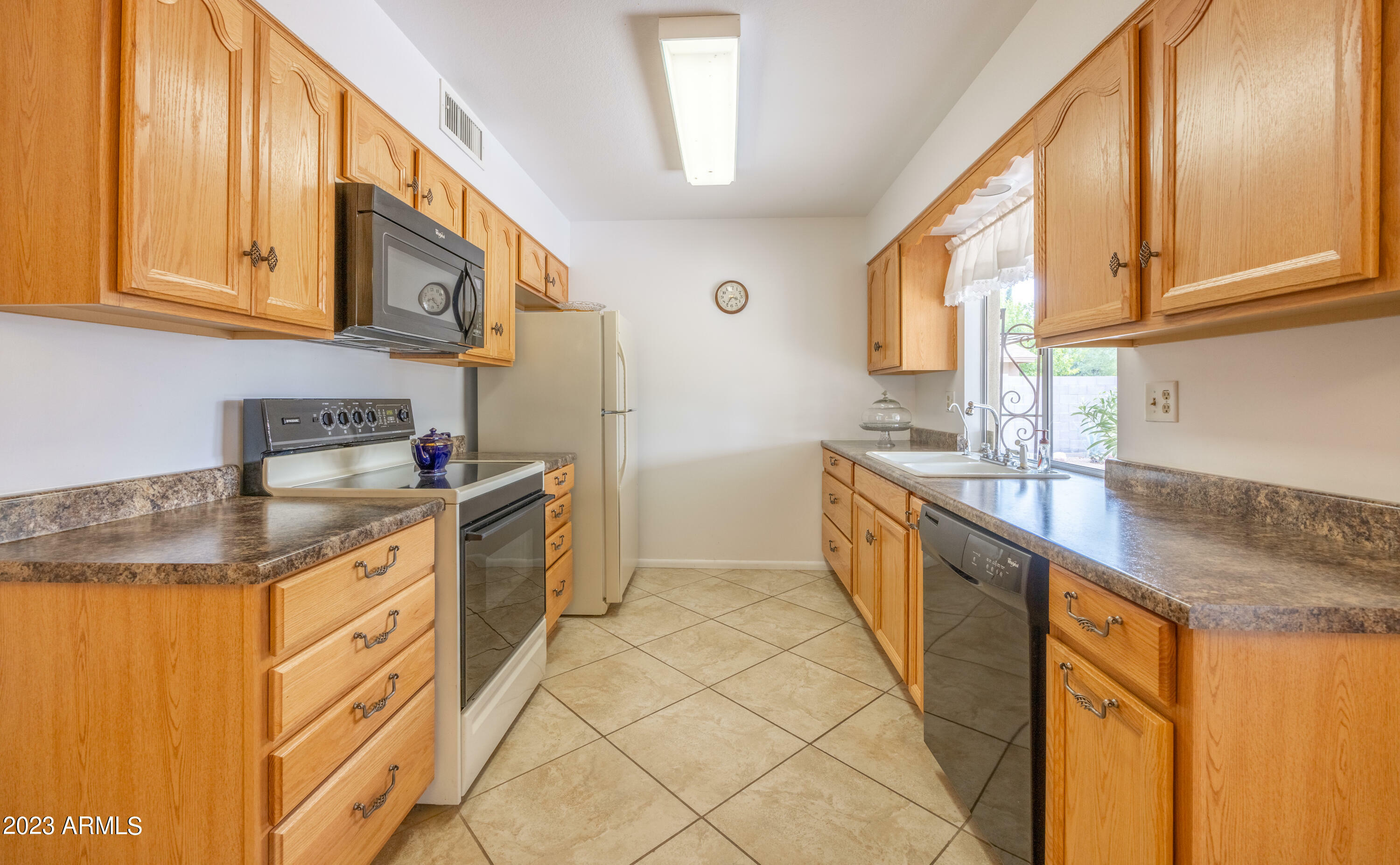 Property Photo:  10109 W Brookside Drive  AZ 85351 