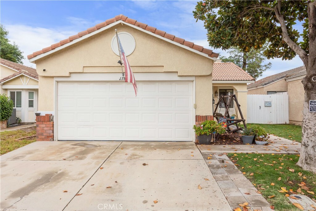 Property Photo:  27878 Moonridge Drive  CA 92585 