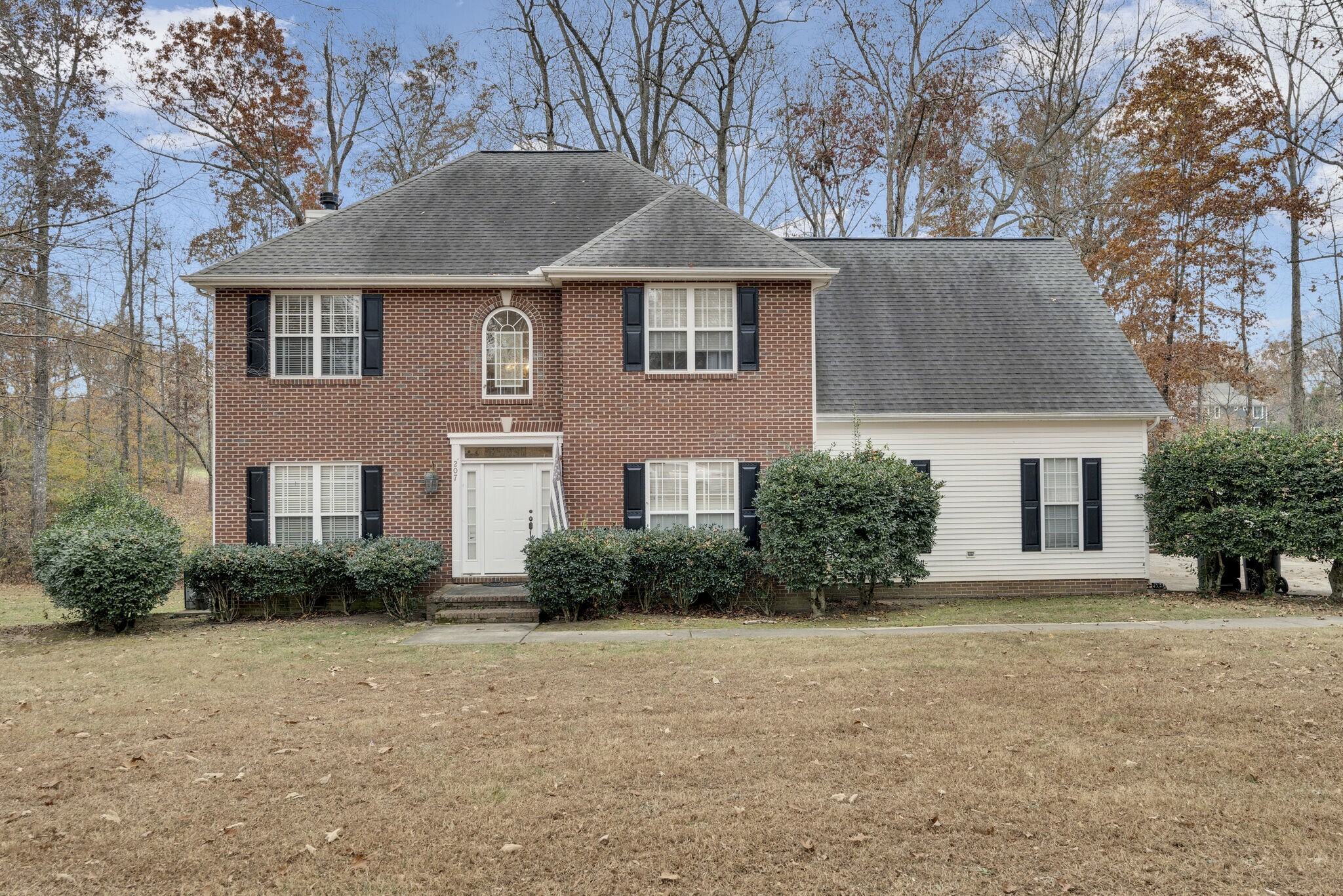 Property Photo:  207 Crosslake Dr  TN 37388 