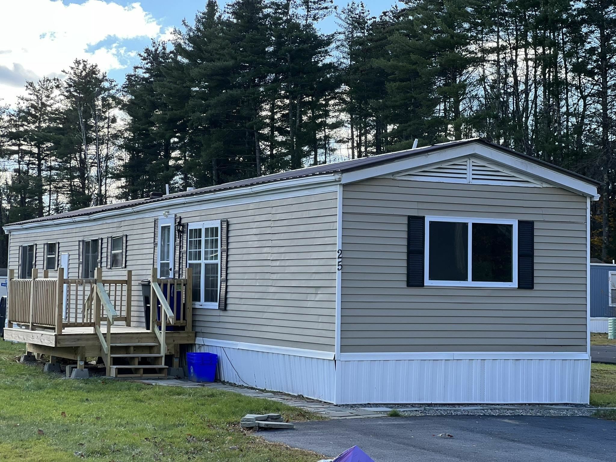 Property Photo:  25 N Emperor Drive  NH 03303 