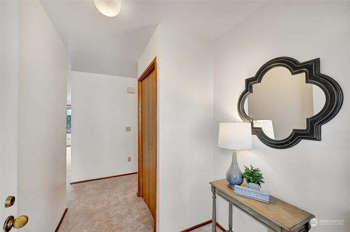 Property Photo:  4139  223rd Place SE 2070  WA 98029 