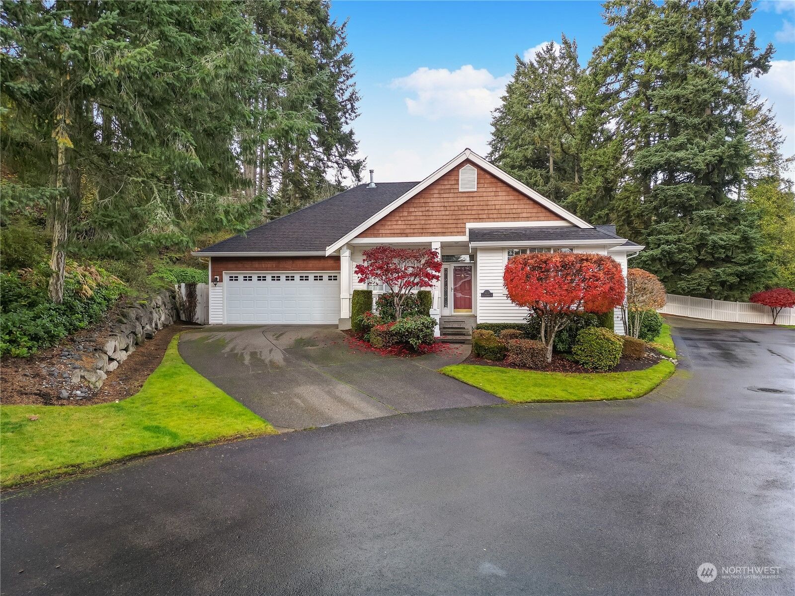 Property Photo:  5610 61st Avenue W  WA 98467 