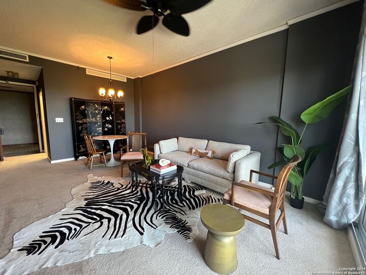 Property Photo: 1 Towers Park Ln 1104 TX 78209