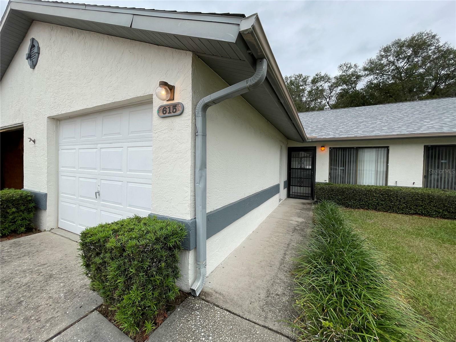 Property Photo:  615 Whispering Pines Boulevard  FL 34453 