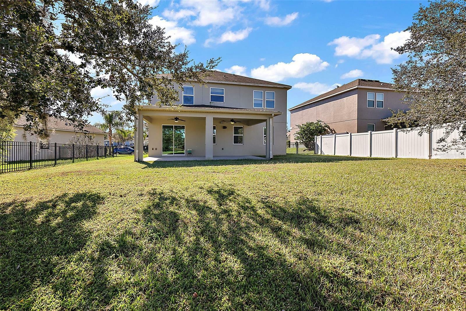 Property Photo:  3139 Zander Drive  FL 32735 