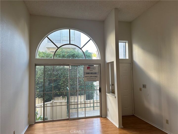 Property Photo: 5455 Sylmar Avenue 602 CA 91401